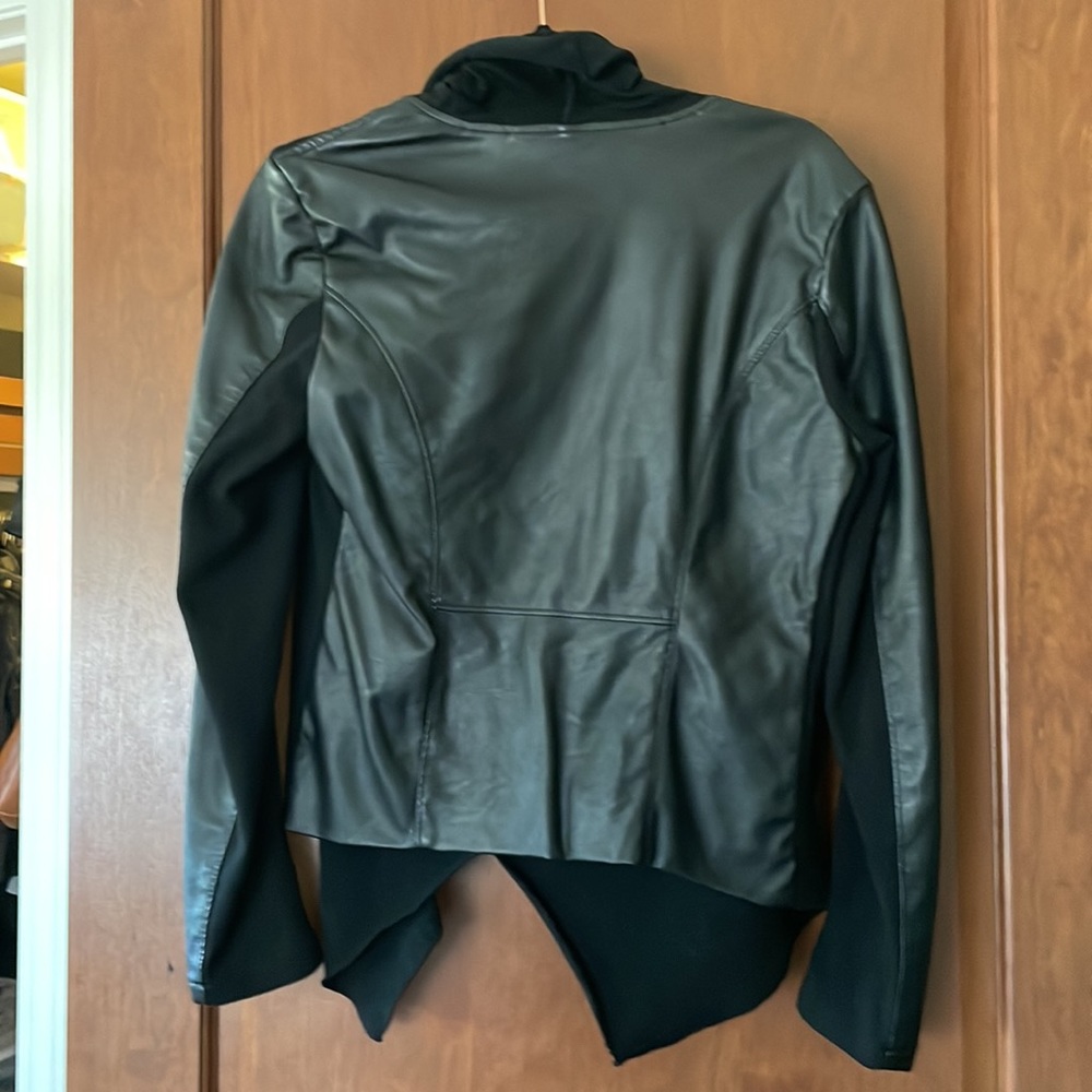 Blank Nyc Private Practice Jacket Size Small - image 5